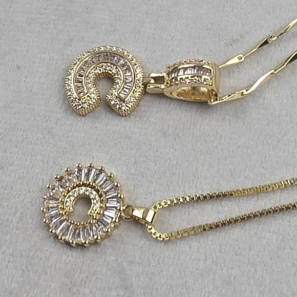 NIB YSTT Gold/Silver Layered Necklace Set Initial Pendant Multiple Letters!! - Picture 7 of 9